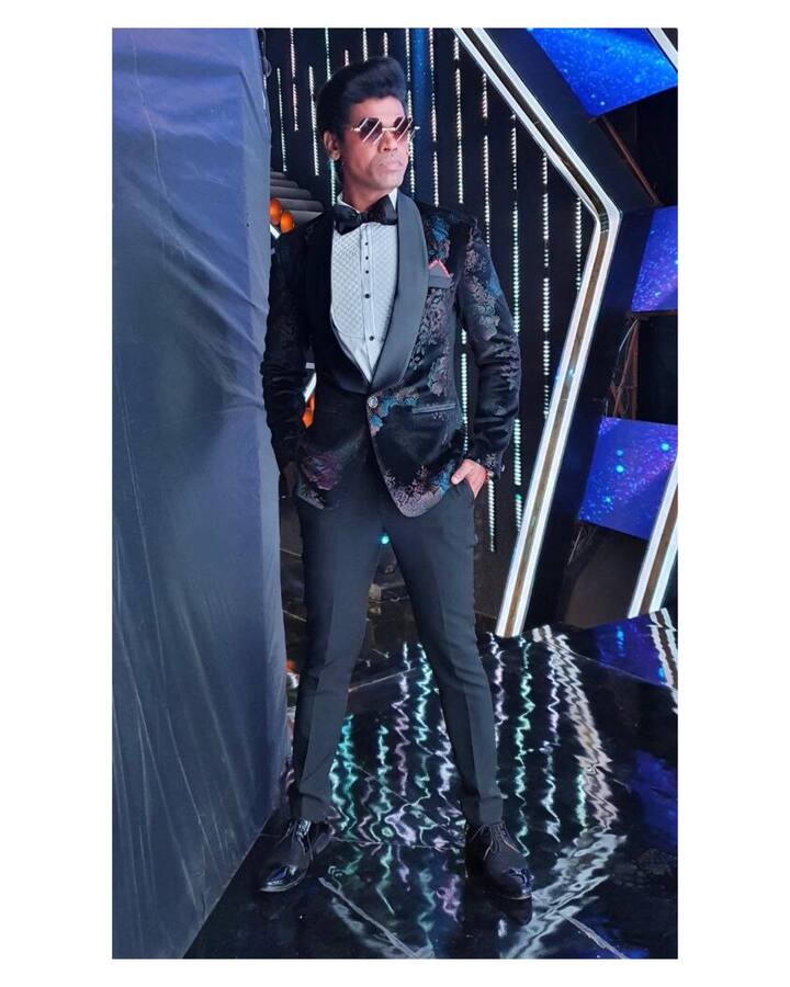 आपला सिध्दू हा नेहमीच प्रेक्षकांना त्यांच्या घरातला मेंबर वाटत असतो. त्यामुळे चाहतेदेखील नेहमीच त्याच्यावर भरभरून प्रेम करत असतात. सिध्दार्थ  आज मराठीतील बडा कलाकार झालेला असला तरीही तो कायम डाउन टू अर्थच आहे.