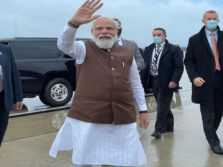 PM Modi US Visit: PM Modi arrives in Washington, DC, Welcomed by a large number of people at the airport PM Modi US Visit: ਪੀਐਮ ਮੋਦੀ ਪਹੁੰਚੇ ਵਾਸ਼ਿੰਗਟਨ, ਏਅਰਪੋਰਟ 'ਤੇ ਵੱਡੀ ਗਿਣਤੀ 'ਚ ਲੋਕਾਂ ਨੇ ਕੀਤਾ ਸਵਾਗਤ 