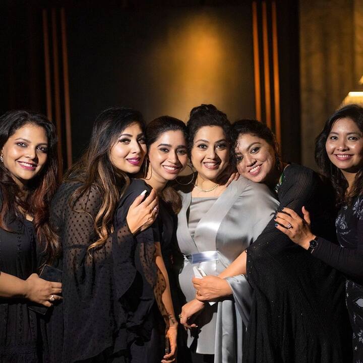 பொத்தி வச்ச மல்லிக மொட்டு !