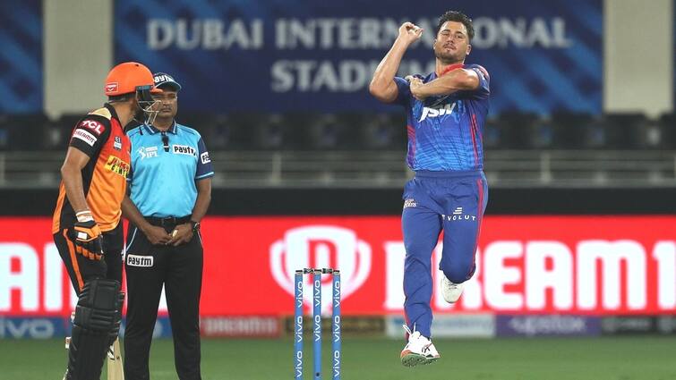 IPL 2021: Delhi Capitals DC's Marcus Stoinis to undergo scans on Thursday for hamstring strain IPL 2021: তারকা অলরাউন্ডারের চোট, পয়েন্ট টেবিলের শীর্ষে উঠেও স্বস্তি নেই দিল্লির
