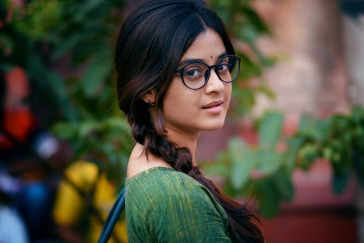 পুজোর পরই মুক্তি পাচ্ছে পরিচালক সৌম্য়জিৎ আদকের ছবি 'অল্প হলেও সত্য়ি'।