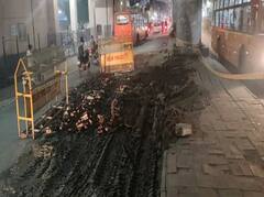 ਦਿੱਲੀ 'ਚ ਨਵਾਦਾ ਮੈਟਰੋ ਸਟੇਸ਼ਨ ਕੋਲ ਸੜਕ 'ਚ ਪਿਆ 12 ਫੁੱਟ ਦਾ ਟੋਆ, ਤਿੰਨ ਘੰਟਿਆਂ 'ਚ ਕੀਤੀ ਗਈ ਮੁਰੰਮਤ