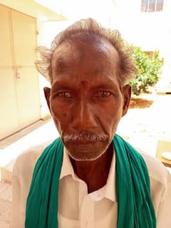 ஒரு விவசாயி பிரச்சனை தீர்க்க முடியாமல் என்னாத்த கிழிக்கிறீர்கள் - ஆட்சியர் முன் கேள்விகேட்ட விவசாயிகள்