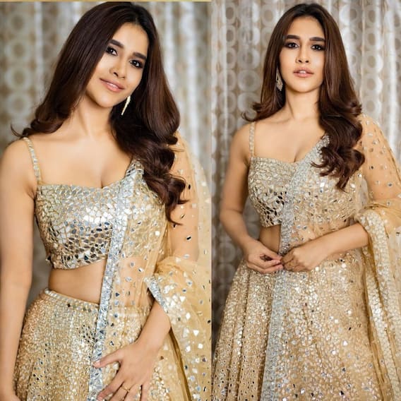 Nabha Natesh Photos: నభా లేటెస్ట్ ఫోటోలు.. ఎద అందాలతో కట్టిపడేస్తుంది.. Nabha Natesh Photos: నభా లేటెస్ట్ ఫోటోలు.. ఎద అందాలతో కట్టిపడేస్తుంది..