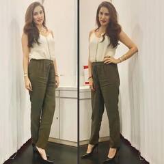 ભારતીય ક્રિકેટરોની આ પત્નીઓ Fitnessના મામલામાં પતિને પણ આપે છે ટક્કર, જુઓ આ તસવીરો......