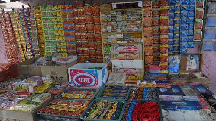 Gujarat extends ban on Gutka ગુજરાતમાં ગુટખા-તમાકુના વેચાણ અંગે સરકારે લોકોના ફાયદામાં શું લીધો મોટો  નિર્ણય, જાણો શું કરાઈ જાહેરાત ?