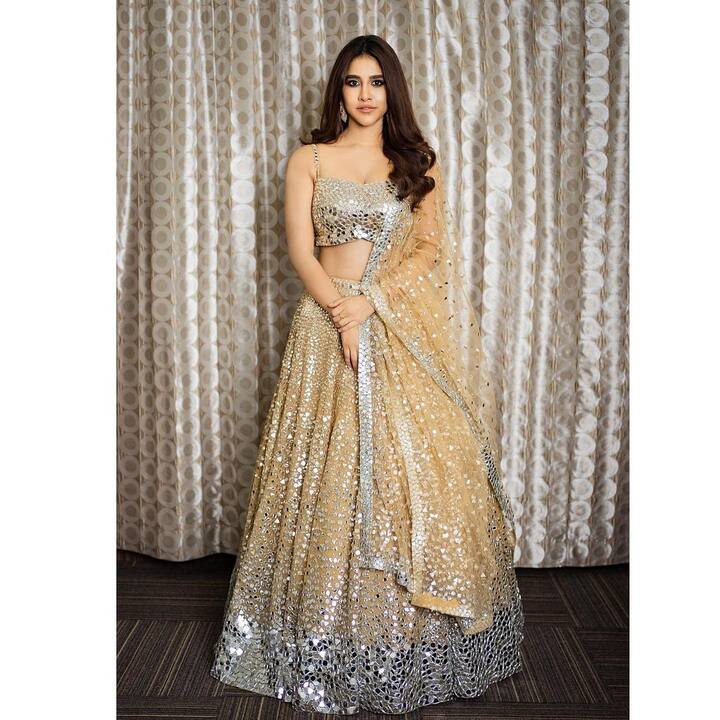 (Courtesy : Instagram) 'ఇస్మార్ట్ శంకర్' సినిమాతో టాలీవుడ్ లో మంచి క్రేజ్ సంపాదించుకుంది నభా నటేష్.