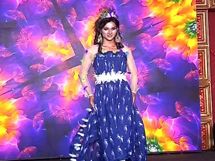 या फॅशन शोची चांगलीच चर्चा होत आहे.