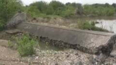 અમરેલી: બગસરાના પીઠડીયા ગામે ચેકડેમમાં ગાબડું, આસપાસના વિસ્તારોમાં ફરી વળ્યાં પાણી