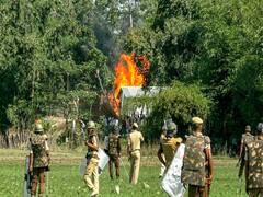 असम में अतिक्रमण हटाने के दौरान खूनी संघर्ष, कांग्रेस ने दरांग के डीसी और एसपी को तत्काल निलंबित करने की मांग की