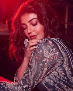 Kajal Aggarwal Latest Photos: నీలం డ్రెస్ లో చందమామ... చూస్తున్నకొద్దీ చూడాలనిపించేలా