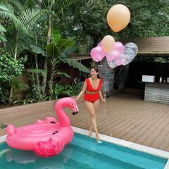 Bigg Boss 12 फेम Srishty Rode ने बर्थडे पर की पूल पार्टी, रेड बिकिनी में दिखा खूबसूरत अंदाज, देखें तस्वीरें