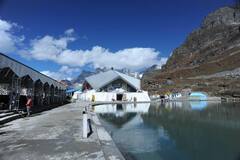 ਠੰਢ ਦੇ ਮੌਸਮ ਕਰਕੇ ਹੇਮਕੁੰਟ ਸਾਹਿਬ ਦੇ ਕਪਾਟ ਬੰਦ