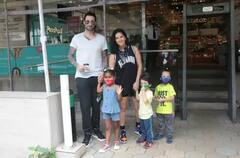 ਬੱਚਿਆਂ ਤੇ ਪਤੀ ਨਾਲ ਮੁੰਬਈ 'ਚ ਨਜ਼ਰ ਆਈ Sunny Leone, ਦੇਖੋ ਤਸਵੀਰਾਂ