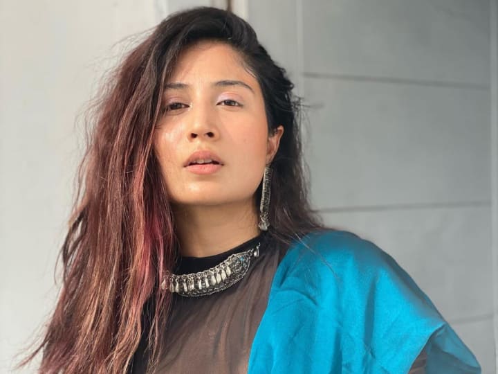 Roadies Fame Shreya Kalra Opens Up On Her Viral ‘Dancing On Zebra Crossing’ Video ‘People Can’t Differentiate Between Crime And Mischief’: Roadies Fame Shreya Kalra On Her Viral ‘Dancing On Zebra Crossing’ Video