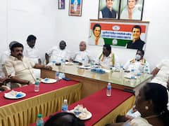 புதுச்சேரி உள்ளாட்சித் தேர்தல்: இடங்களை பகிர்ந்து கொள்வதில் போட்டாபோட்டி போடும் கூட்டணி கட்சிகள்...!