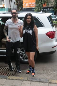 सुबह सुबह बच्चों के साथ फूडहॉल पहुंचीं Sunny Leone, पति Daniel Weber के साथ पूरे परिवार की ये प्यारी तस्वीरें आईं सामने