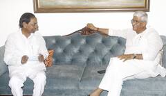 KCR Delhi Tour: ఢిల్లీలో కేంద్ర జల్ శక్తి మంత్రితో సీఎం కేసీఆర్ భేటీ.. జల వివాదాలు, గెజిట్ వాయిదాపై చర్చ