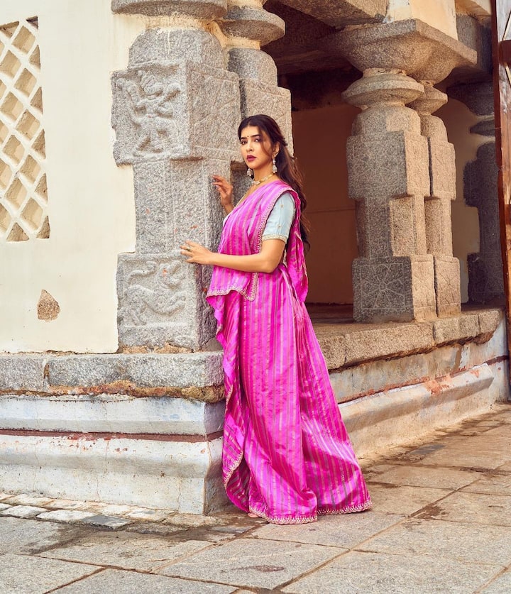 తెలుగు, ఇంగ్లిష్, తమిళ్ సినిమాల్లో నటించి ఆకట్టుకున్న మంచులక్ష్మి (Photo Courtesy: Instagram)
