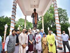 Pandit Deendayal Upadhyay Anniversary: पंडित दीनदयाल उपाध्याय की 105वीं जयंती, मंत्री बोले- बीजेपी ने हर चेहरे पर मुस्कान लाने का किया काम 