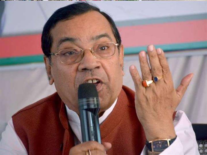 UP Election 2022: सपा नेता किरणमय नंदा ने बीजेपी पर साधा निशाना, कहा- दो अंकों में सिमट जाएगी बीजेपी SP leader Kiranmoy Nanda targeted BJP, said- BJP will be reduced to two digits in up Election 2022 ann UP Election 2022: सपा नेता किरणमय नंदा ने बीजेपी पर साधा निशाना, कहा- दो अंकों में सिमट जाएगी बीजेपी