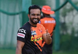 IPL 2021: When Will Kedar Jadhav 'Justify His Continous Selection' In SRH Side, Asks Shaun Pollock After Constant Failures
