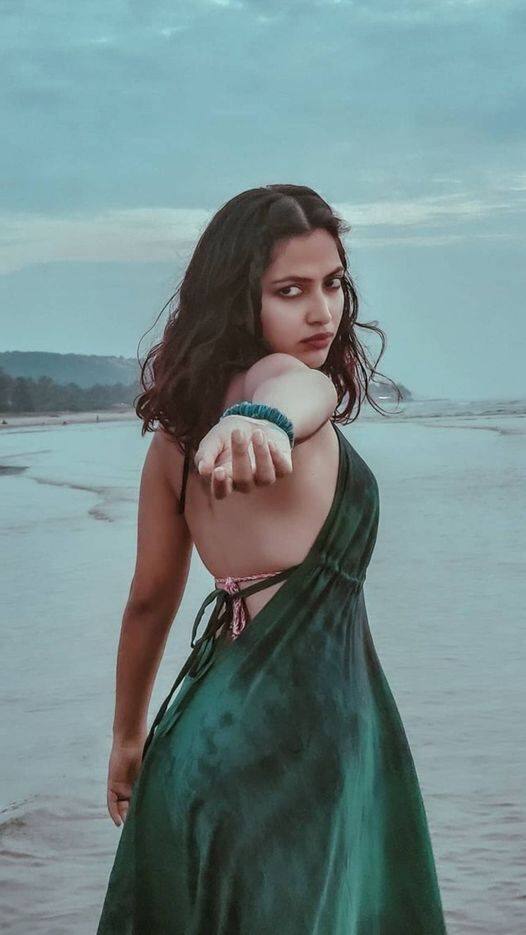 உலகின் அபாயகர சாலைகள் அனைத்தும் உன்னிடமே அழைத்து செல்கின்றது