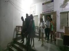 Bihar News: बेटी पर कसे तंज का विरोध करना पड़ा महंगा, मनचलों ने पहले मांगी माफी, फिर किया ये काम