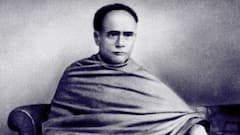 Vidyasagar Birth Anniversary: ২০১ তম জন্মবার্ষিকীকে কলেজ স্কোয়ারে বিদ্যাসাগরের মূর্তিতে মাল্যদান ব্রাত্য বসুর | Bangla News