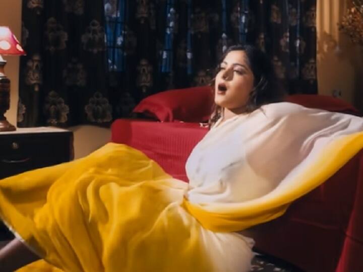 Bhojpuri Song Bhojpuri Actress Anjana Singh Ravi Kishan Song Lagale Tu Ang Sajna Goes Viral on Youtube video Bhojpuri Song: Anjana Singh और Ravi Kishan की रोमांटिक केमिस्ट्री के दीवाने हुए फैंस, देखें वीडियो