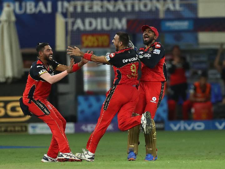 IPL 2021 Phase 2 RCB won the match by 54 runs against MI in Match 39 at Dubai International Stadium MI vs RCB, Match Highlights: హ్యాట్రిక్‌తో మెరిసిన హర్షల్.. 54 పరుగులతో ముంబైపై బెంగళూరు ఘనవిజయం!