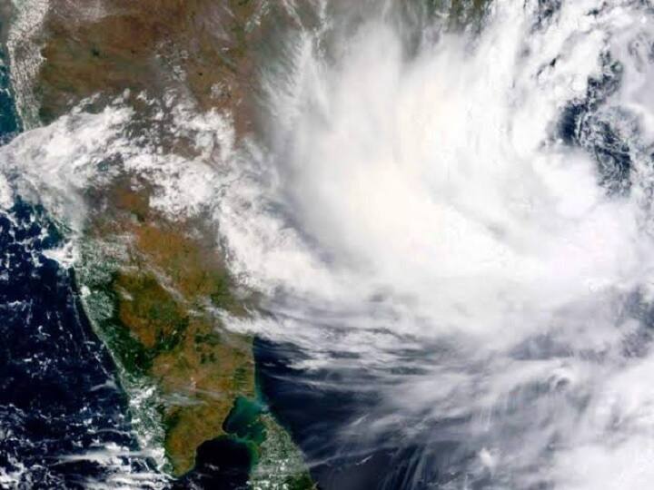 Explained: What is Cyclone Jawad, how dangerous is it and how are cyclones named? Explained: Cyclone Jawad क्या है, कितना खतरनाक है, क्यों पड़ा इसका नाम 'जवाद' और कैसे होता है चक्रवातों का नामकरण?