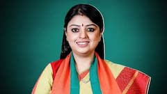 WB By-Poll: রবিবারের সকালে চেতলায় বাড়ি বাড়ি গিয়ে ভোটের প্রচারে প্রিয়ঙ্কা টিবরেওয়াল | Bangla News