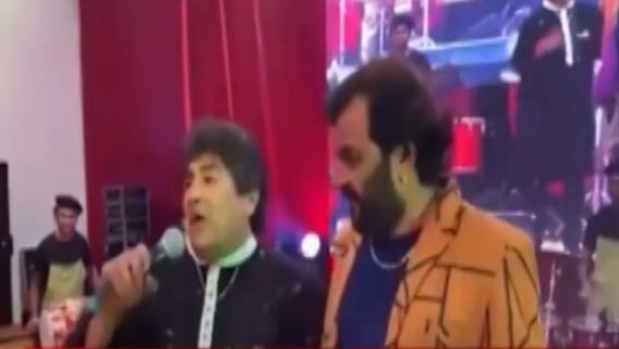 અમેરિકા: એટલાન્ટામાં ગરબાની રમઝટ, કિર્તીદાન ગઢવીના લોક ગીતની ધૂમ