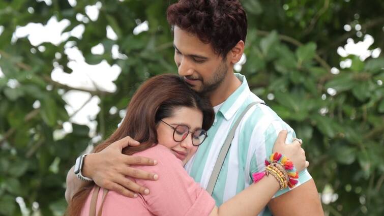 Film Cheene Badaam called wrap up as Yash and Ena hs completed shooting of their film শেষ হল যশ-এনার নতুন ছবি 'চিনেবাদাম' -এর শ্যুটিং