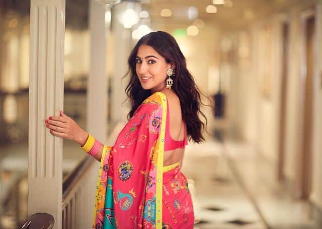 Daughter of actors Saif Ali Khan and Amrita Singh, Sara Ali Khan is once again ruling the hearts of fans after she attended the Global Citizen concert in a saree. Representing India in a traditional attire has left netizens mighty impressed with the ‘Atrangi Re’ actress. (Image courtesy - @saraalikhan95/Instagram)
