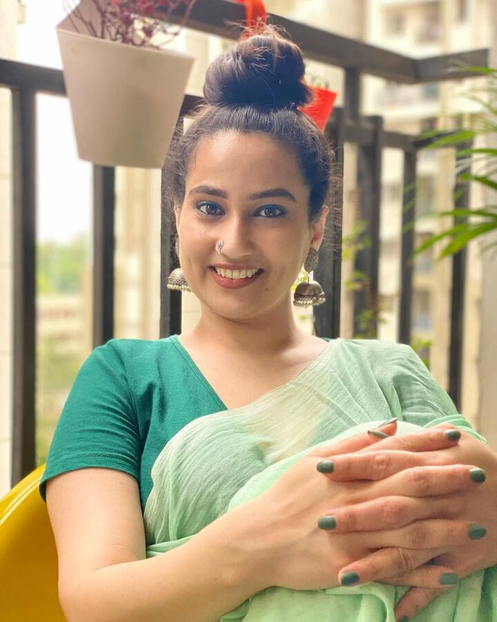 యాంకర్ మంజుష.. అందాలతో ఎక్కిస్తుంది నిషా! - Image Credit: Manjusha/Facebook