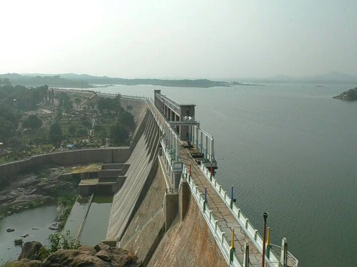 Sathanur Dam reaches 84 feet Farmers happy with 638 cubic feet per second தென் பெண்ணை ஆற்றில் நீர்வரத்து அதிகரிப்பால் உயரும் சாத்தனூர் அணையின் நீர்மட்டம்