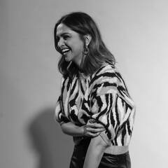 Deepika Padukone ने शेयर की अपनी Black & white Pictures, देखें उनका Before and After look