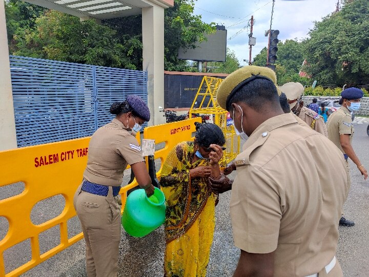 மக்கள் குறைதீர் கூட்டம்: சேலம் மாவட்டத்தில் இன்று ஒரே நாளில் 6 பேர் தீக்குளிக்க முயற்சி