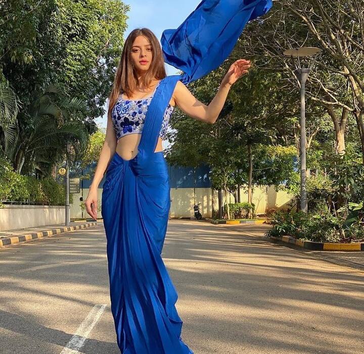 ఈ ముద్దుగుమ్మ నాగార్జునతో ' బంగార్రాజు' సినిమాతో రోమాన్స్ చేస్తున్నారు.