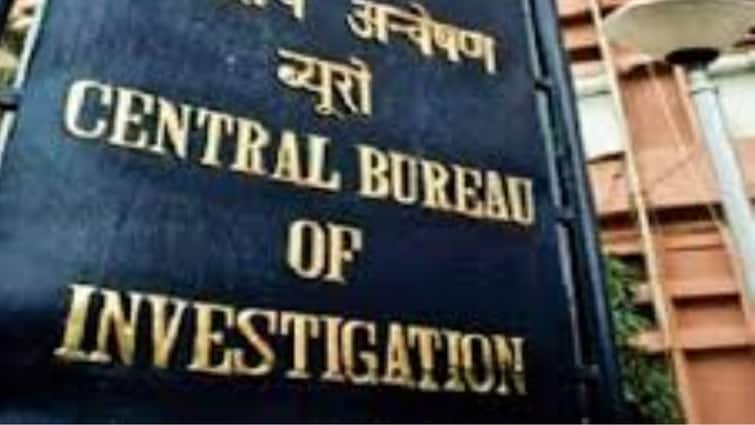 CBI sought help from authorities in the US to track down two accused in derogatory social media posts against judges and the judiciary ANN Defamatory Post: CBI ने दो आरोपियों के खिलाफ गिरफ्तारी वारंट हासिल किया, अमेरिकी अधिकारियों से मांगी मदद