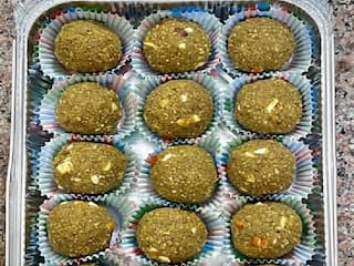 Moong Laddu Recipe: स्वाद के साथ चाहते हैं बेहतर सेहत, इस तरह घर में बनाएं हरे मूंग के लड्डू