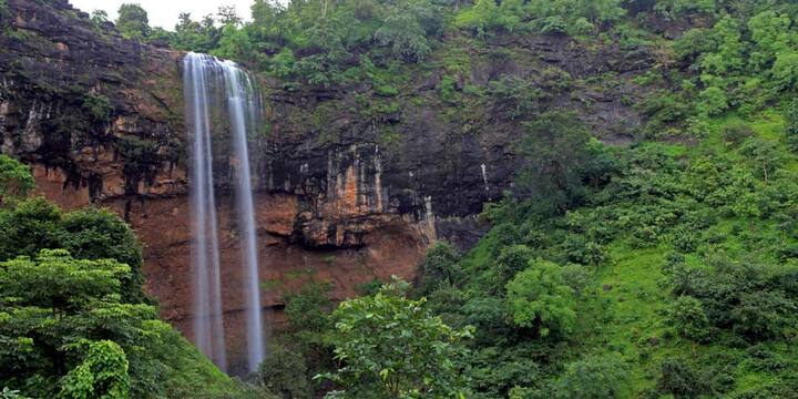 கர்நாடக மாநிலம் சிக்மகளூரில் உள்ள சங்கர் அருவி