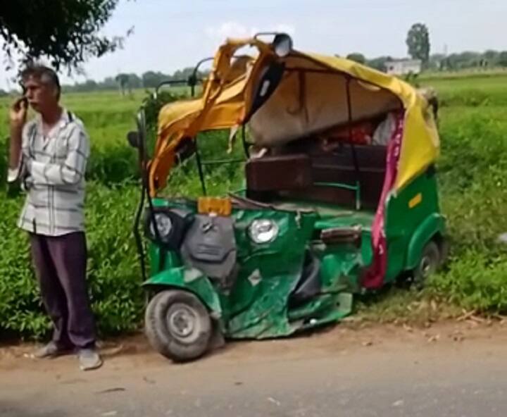 Sabarkantha : Rickshaw and car accident near Kadiyadara , three died on the spot Sabarkantha : કડીયાદરા પાસે ઇકો કાર અને રીક્ષા વચ્ચે ગમખ્વાર અકસ્માત, બે બાળકો સહિત 3નાં મોત