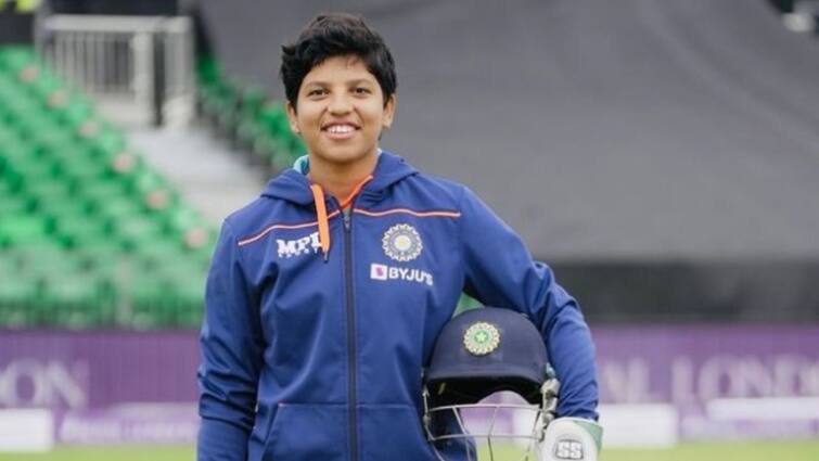 Richa Ghosh Joins Hobart Hurricanes, Becomes 5th Indian To Play At WBBL 2021 Richa Ghosh: নজির শিলিগুড়ির মেয়ের, খেলবেন মহিলাদের বিগ ব্যাশ লিগে