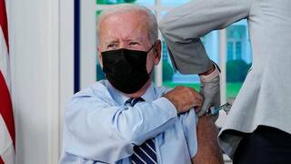 અમેરિકાના રાષ્ટ્રપતિ Joe Biden એ કોરોના રસીનો ત્રીજો ડોઝ લીધો, જાણો લોકોને શું કરી અપીલ....