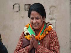 पूर्व राष्ट्रपति प्रणब मुखर्जी की बेटी शर्मिष्ठा मुखर्जी ने राजनीति छोड़ी, कहा- सोशल वर्क और आर्ट-कल्चर को आगे बढ़ाऊंगी