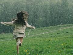 Health Tips For Rainy Season: వానలో తడిసిపోయారా వెంటనే ఇలా చేయండి...