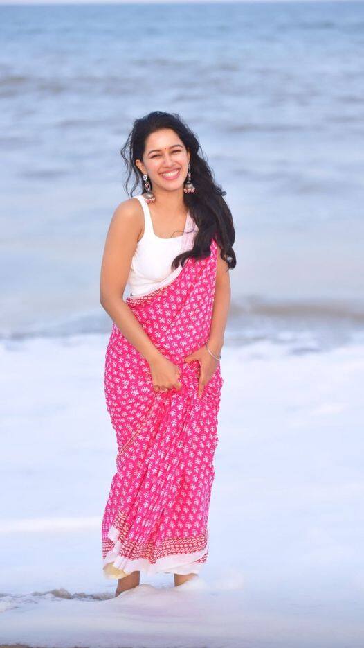 மீதி ஜீவன் உன்னைப் பார்த்த போது வந்ததோ